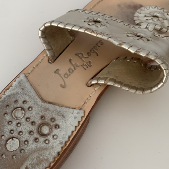 JACK ROGERS | platinum hamptons flat sandal - Picture 6 of 8